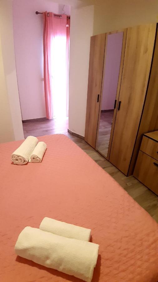 Domo In Terranoa, Old Town Apartment Olbia Exterior photo