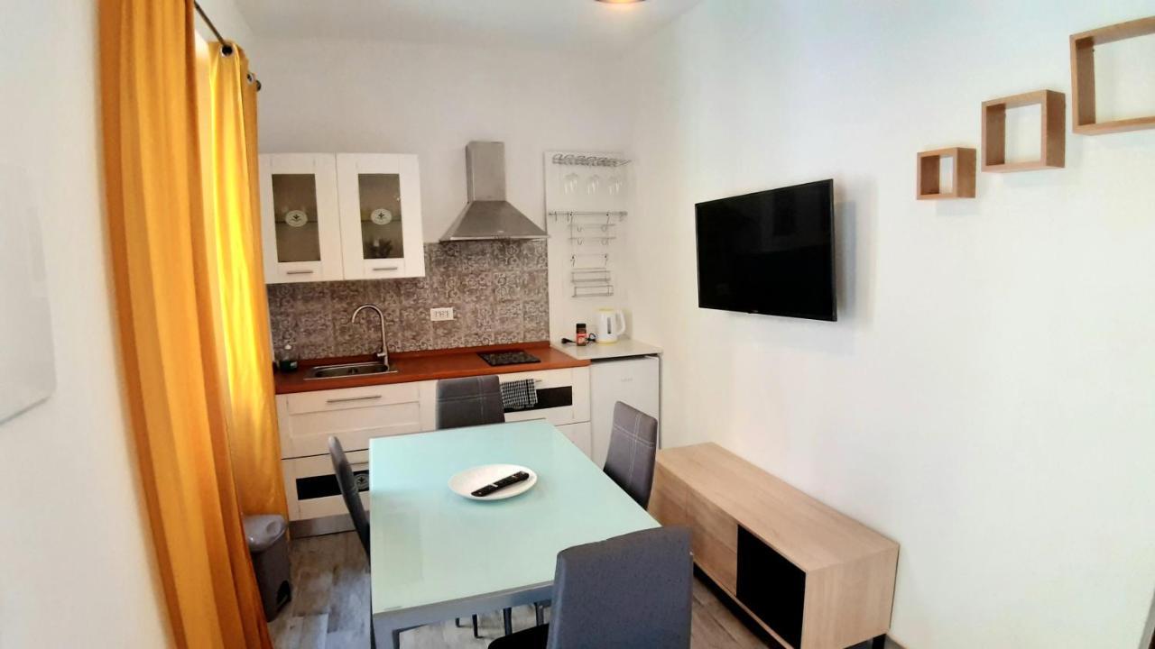 Domo In Terranoa, Old Town Apartment Olbia Exterior photo